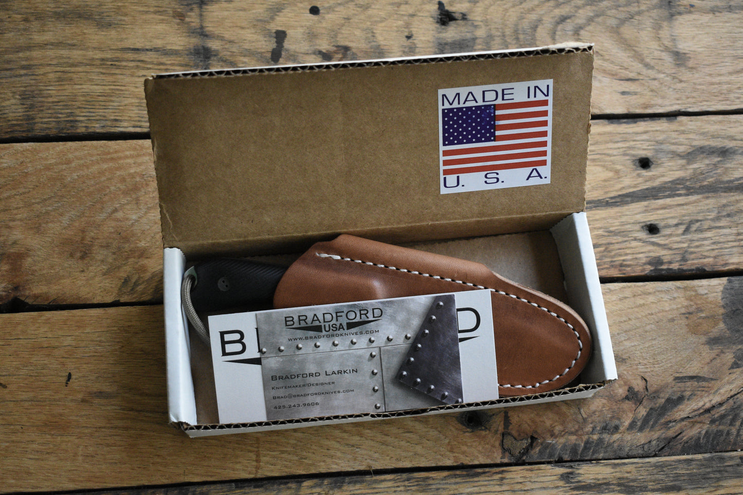 SATIN REGRIND Bradford Knives Guardian 3 - Satin m390, Black G10