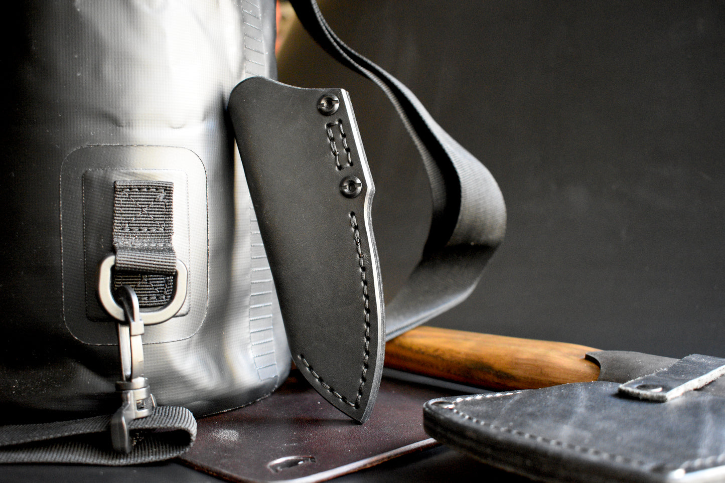 Scratch n' Dent | Schwarz Knives Overland Sport | Deep Carry Leather Pocket Sheath, Mummert Clip