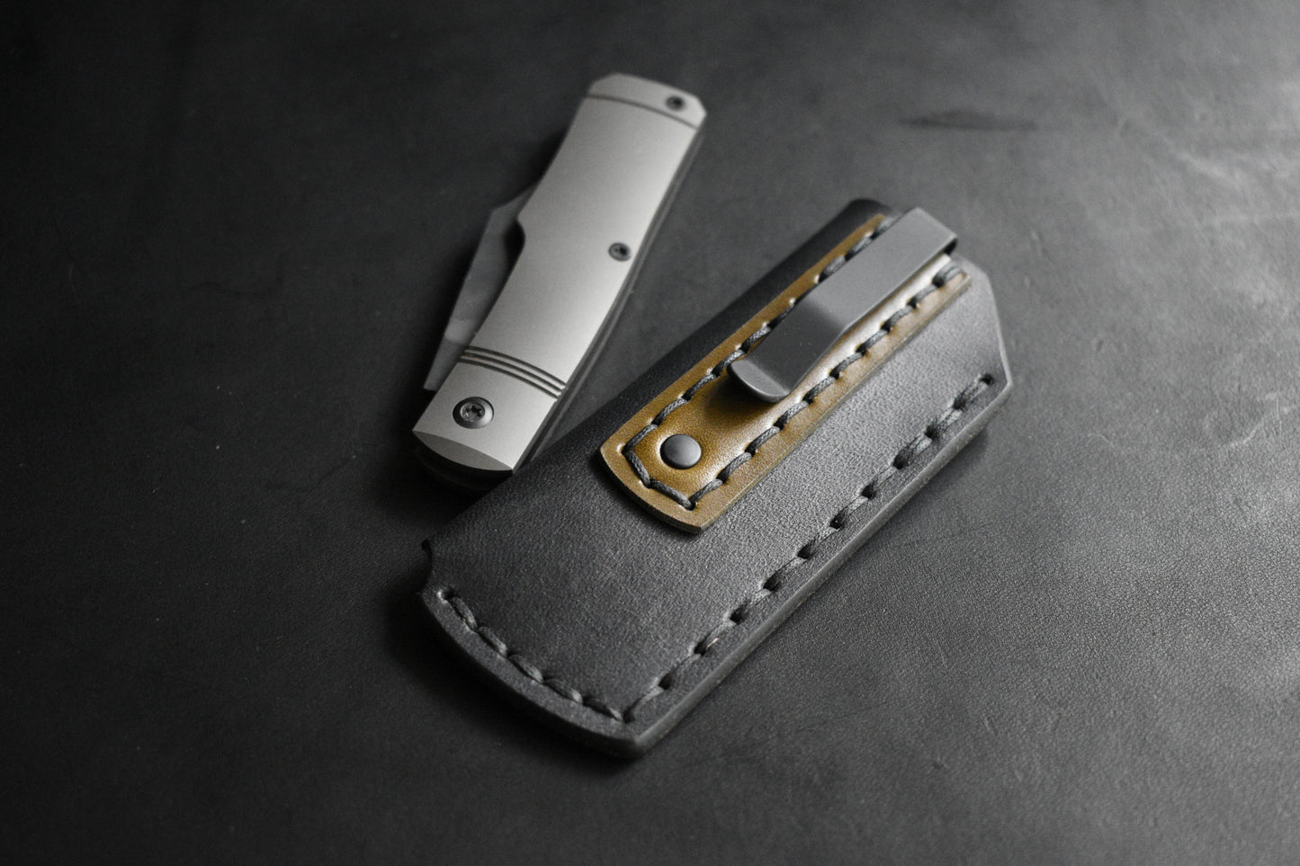 LE SICS - Standard Issue Clip Slip - Full Grain Leather Pocket Slip - Matte Black Titanium Clip