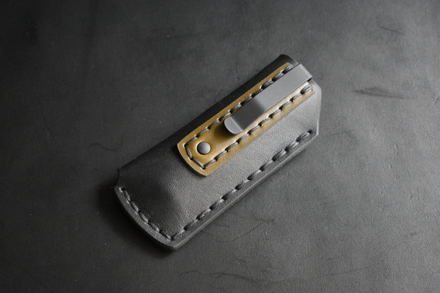 LE SICS - Standard Issue Clip Slip - Full Grain Leather Pocket Slip - Matte Black Titanium Clip