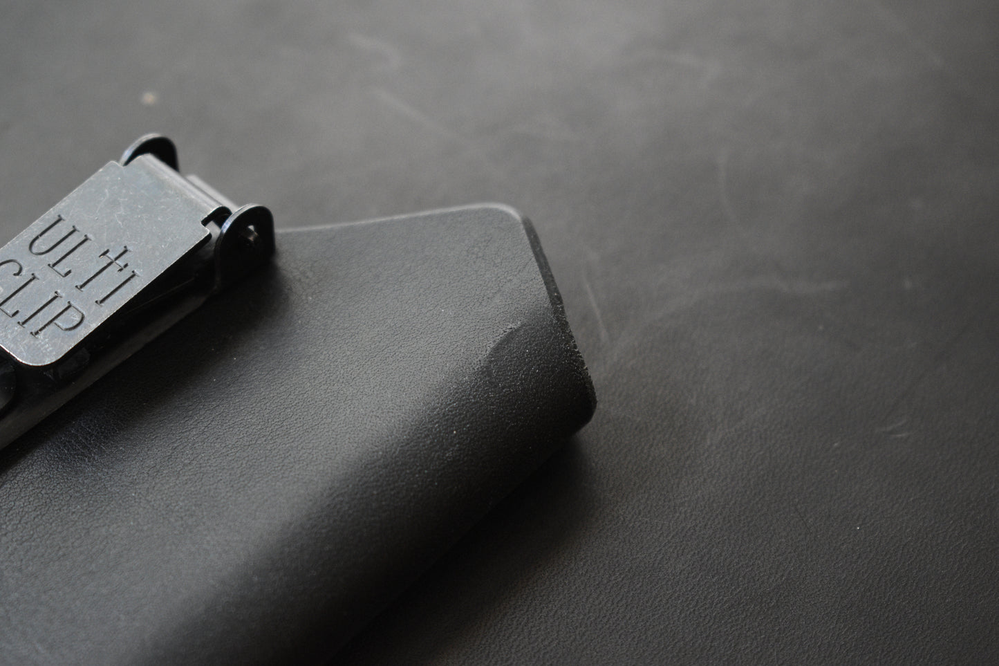 Scratch n' Dent | Griffin Co. Scout 2.5 | Leather Pocket Sheath, Ulticlip, Black