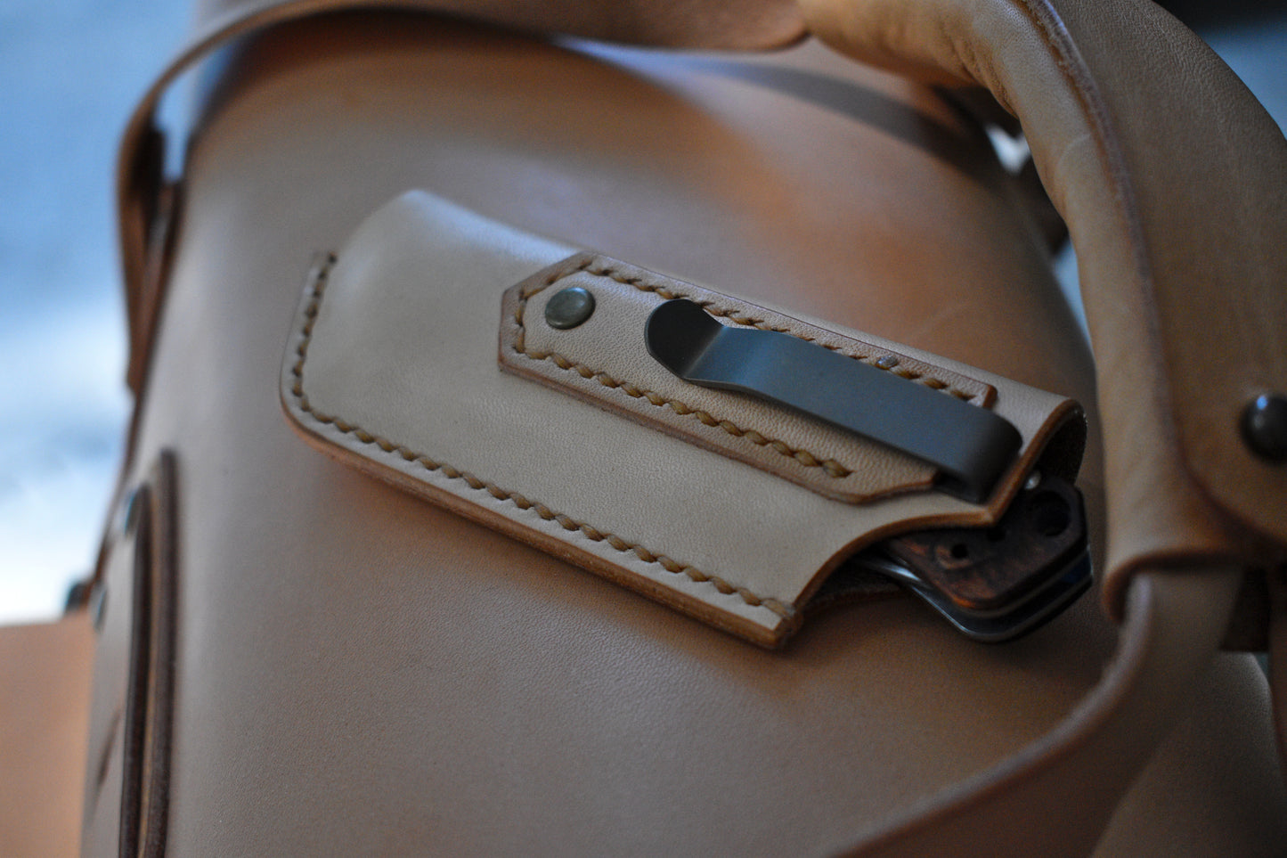 Vachetta Leather Holster for Benchmade Mini Crooked River - Titanium Pocket Clip Slip