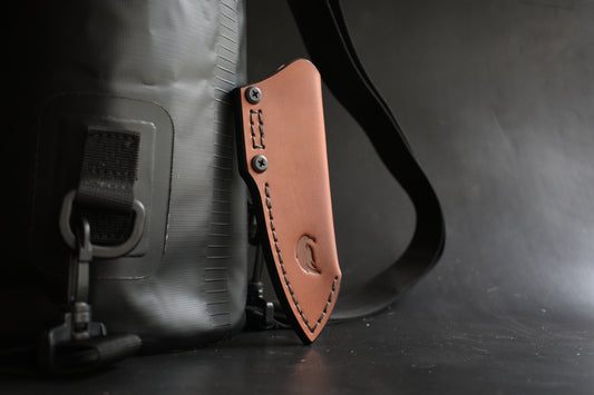 Schwarz Knives Overland Sport | Deep Carry Leather Pocket Sheath, Mummert Clip