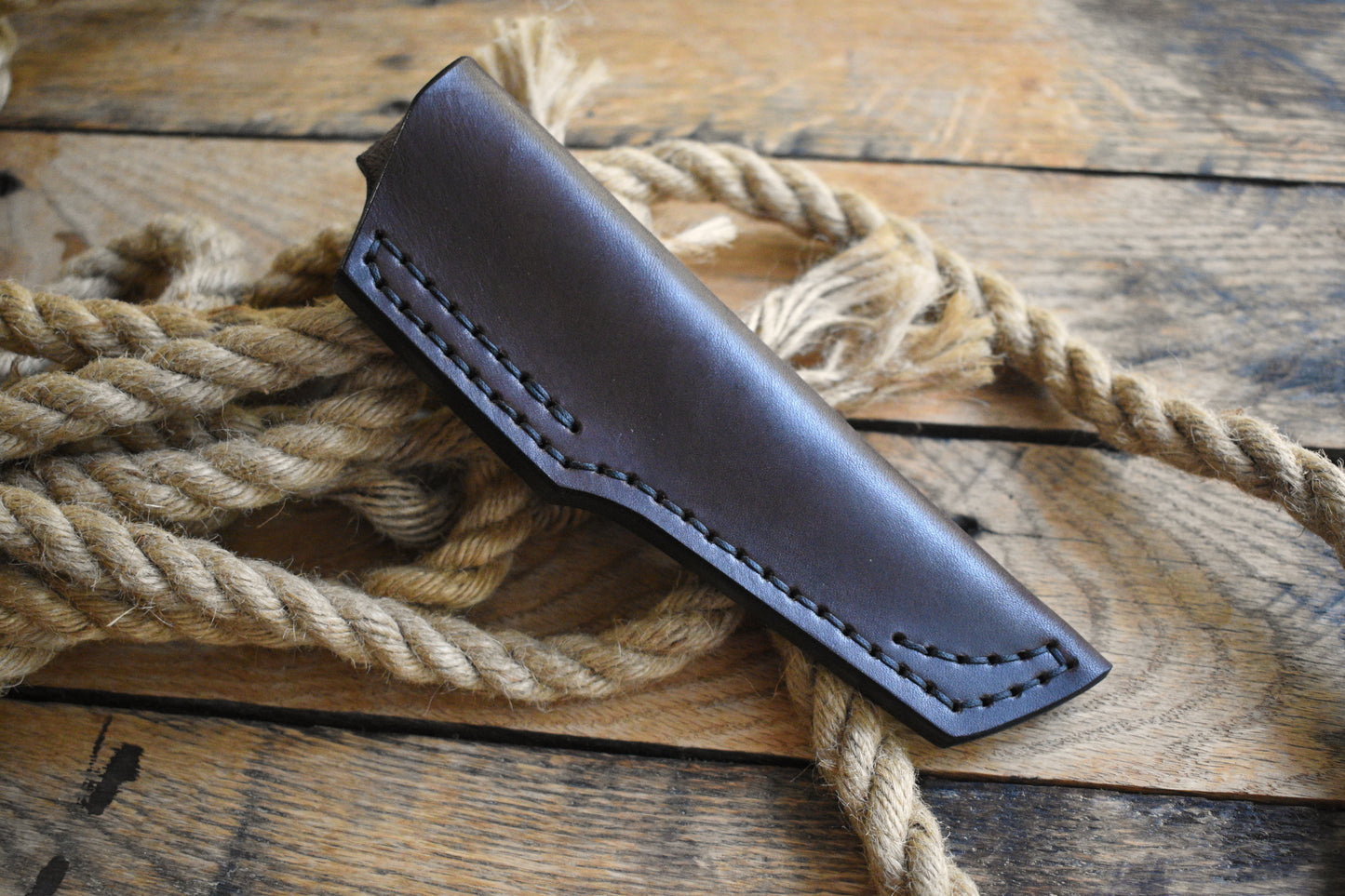 Bradford Knives Guardian 3 & 3.2 | Vertical Leather Belt Sheath