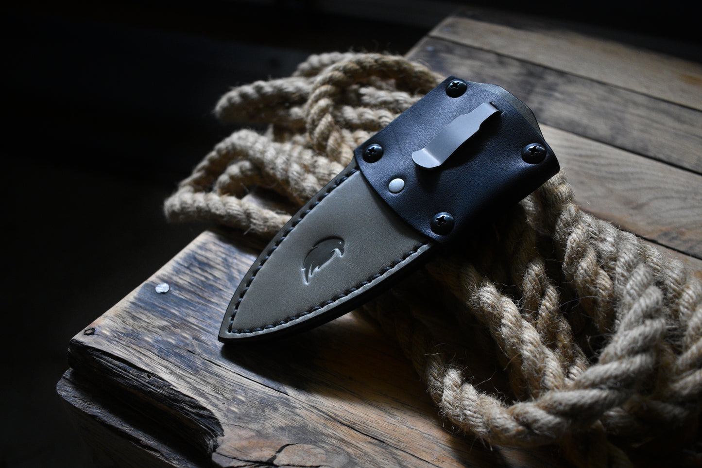 Schwarz Knives Overland Sport | Ambidextrous Deep Carry Leather Pocket Sheath