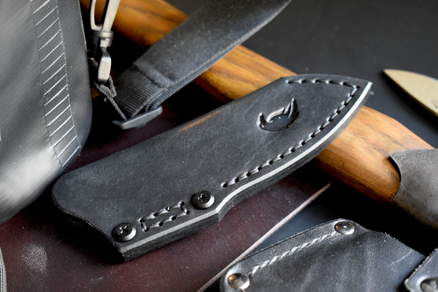Scratch n' Dent | Schwarz Knives Overland Sport | Deep Carry Leather Pocket Sheath, Mummert Clip
